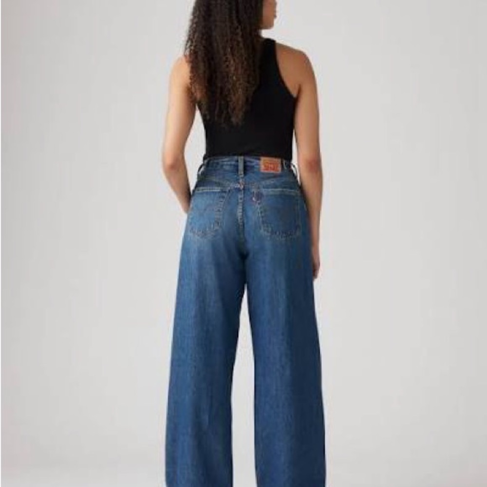 Levi's High Rise Cinch Baggy Jeans - NWT!